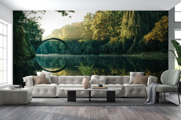 Фотошпалери Містичний міст через річку з мальовничими берегами